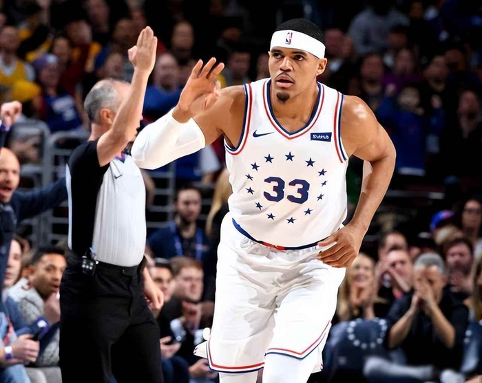 重磅！波士顿凯尔特人今夜防线松动冲刺阶段阿斯顿维拉备战足总杯，今晨底特律活塞备战NBA常规赛的简单介绍